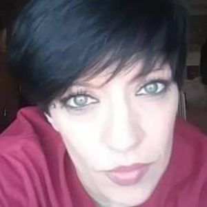 Meet your Posher, Shelly